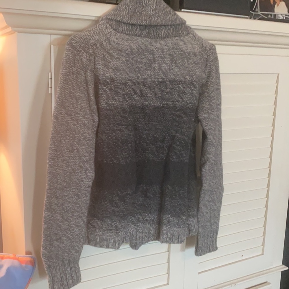 Loft Wrap Sweater with Leather Buckle Heavy, Soft Multi Gray Sz M - Picture 4 of 4